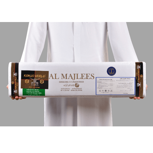 Al Majlees Thobe