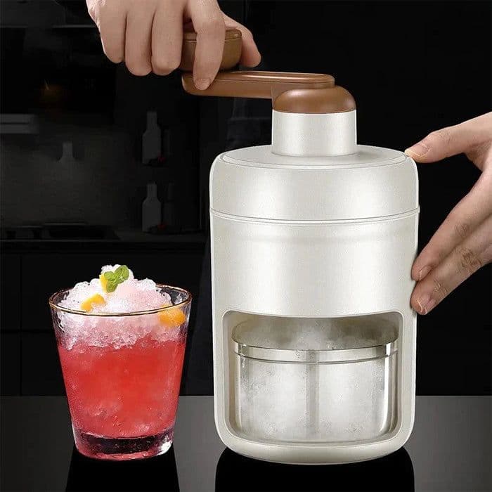 Portable Manual Ice Crusher For Cool Drinks