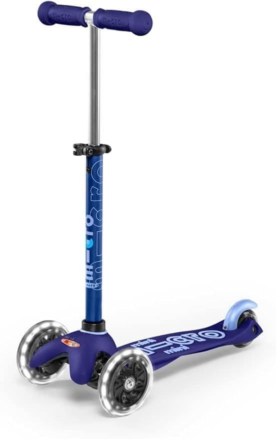 Micro Mini Deluxe with LED 3 Wheels Blue
