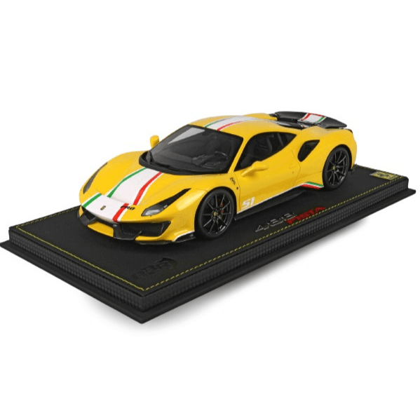 Ferrari 488 Pista Piloti Ferrari Car Model (Scale: 1:18)